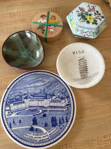 Assorted Vintage Souvenir Trinkets