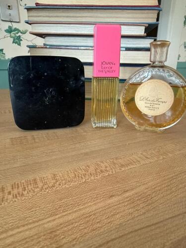 Vintage Perfume Bottles and Lanc&ocirc;me Loose Powder Compact