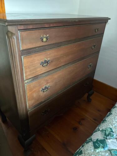 Mahogany-Finish Chest of Drawers in the Chippendale Style