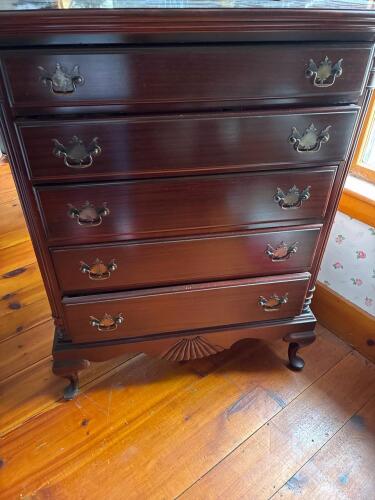 Thomasville Mahogany Tall Chest