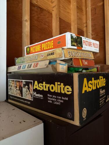 Vintage Board Games and Puzzles Group