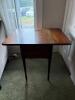Pair of Drop Leaf Side Tables in the Federal Style - 4