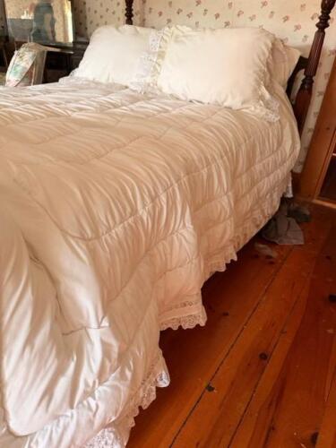 Vintage Laura Ashley Full Size Bedspread with Matching Shams