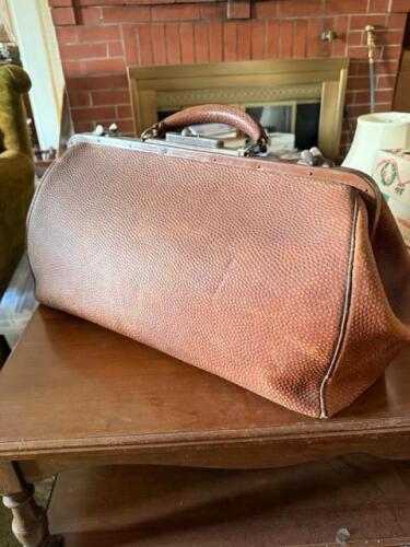 Vintage Physician-Style Satchel