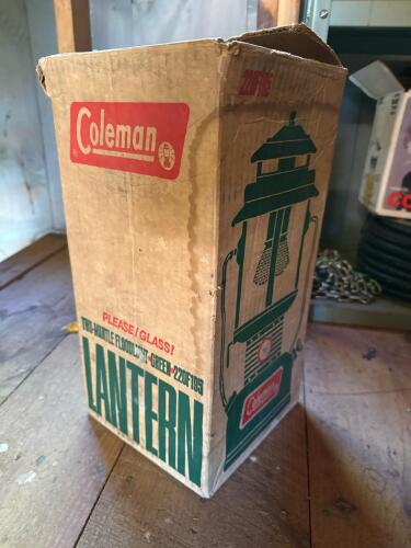 Coleman 220F Dual Mantle Gas Lantern