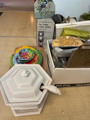 Wonderful Kitchen Lot
