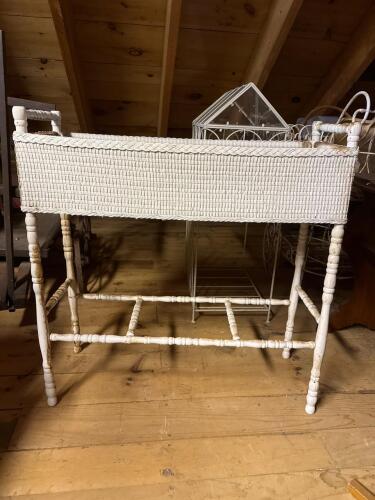 Vintage Victorian White Wicker Planter Stand