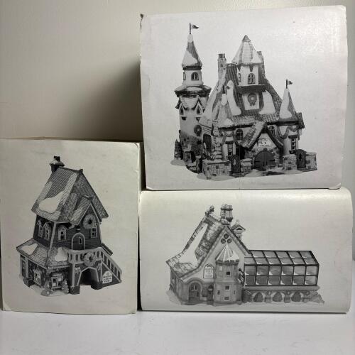Heritage Village North Pole Porcelain Santa Buildings