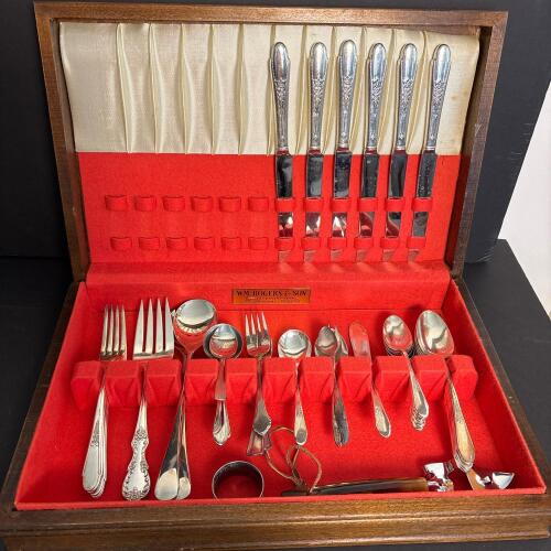 WM. Rogers & Son Silverplate Flatware Assortment with Box