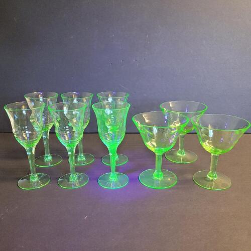 Vintage Uranium Glass Stems and Coupes in Art Deco Style