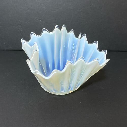 Presumed Fostoria Heirloom Opalescent Ruffled Edge Glass Bowl