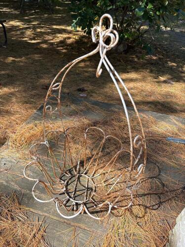 Vintage Metal Wire Hanging Basket