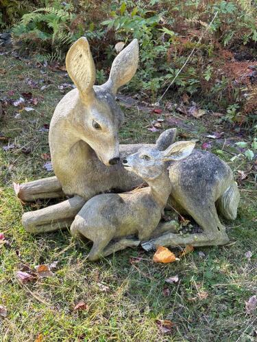 Resin Deer and Fawn Outdoor Garden Statue
