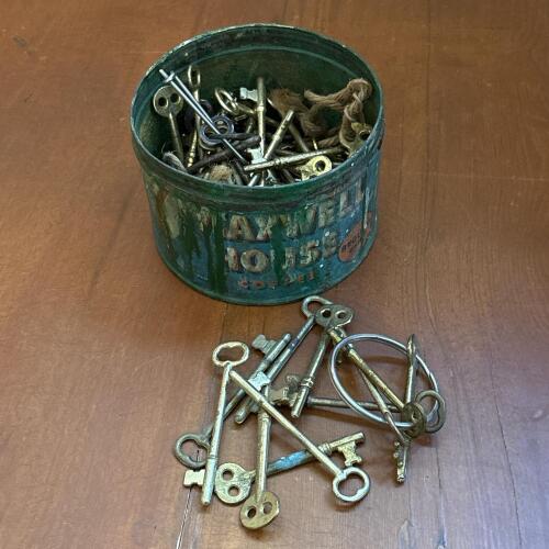 Vintage Maxwell House Coffee Tin with Antique Barrel Skeleton Keys