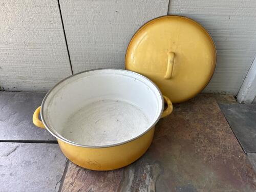 Yellow Enamel Dutch Oven with Lid