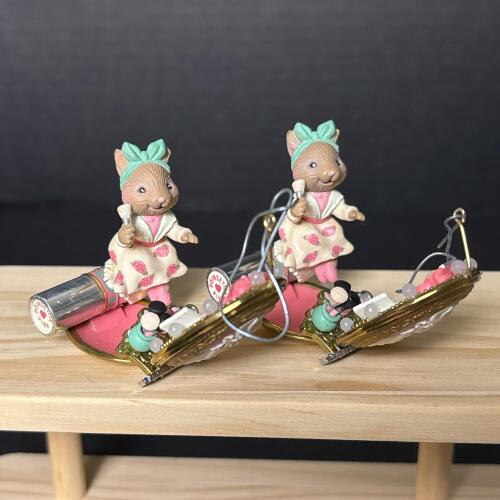 Enesco 1994 Mouse with Compact Mirror Ornaments