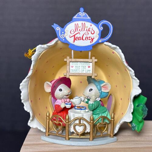 Enesco 1995 Millie's Tea Cozy Ornament