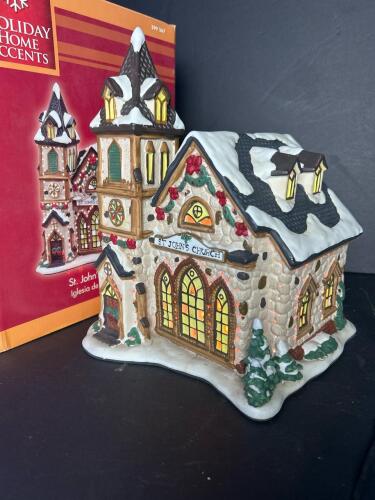 Large Holiday Home Accents St. John's Church Lighted Porcelain Village