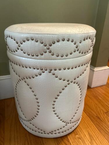 White Faux Croc-Embossed Upholstered Storage Ottoman with Nailhead Trim
