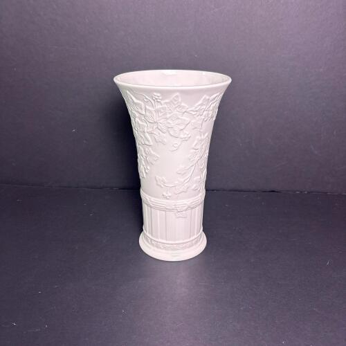 Wedgwood Classic Garden White Relief Vase