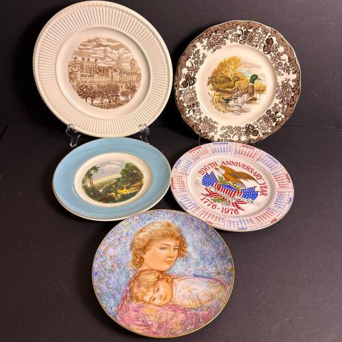 Five Mixed Decorative Collector Plates