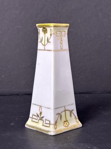 Hand Painted Nippon Art Nouveau-Style Porcelain Hatpin Holder