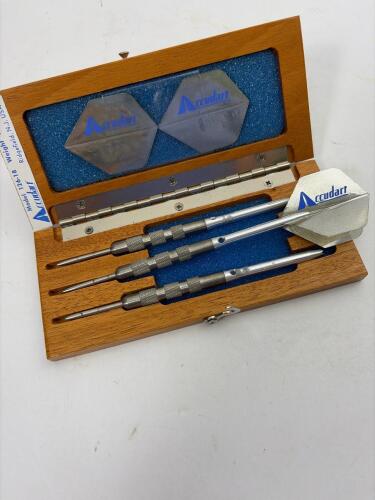 Three Accudart Model 126-18 Darts in Wooden Case
