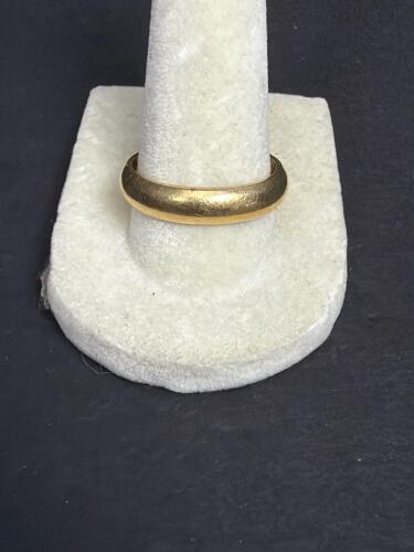14K Gold Band Ring, Halo Marked/5.7G