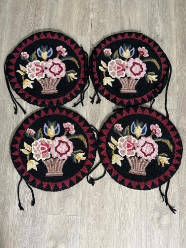 Hand Hooked Wool Round Floral Chair Pads