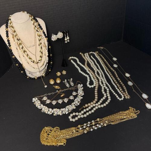 Vintage Costume Necklaces and Earrings with Faux Pearls