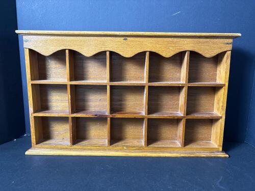 Wooden Wall Display Shelf with Scalloped Top