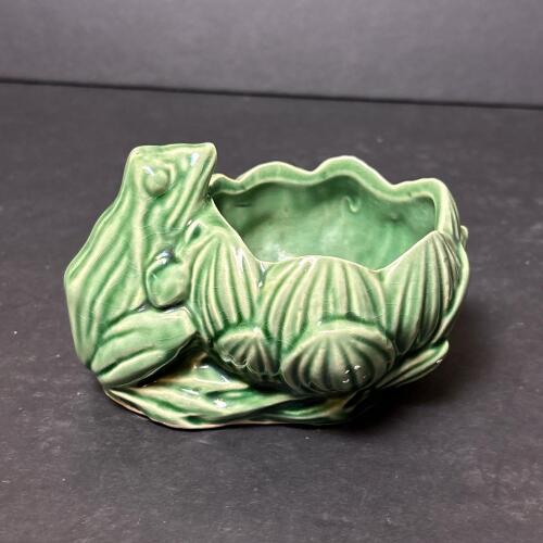 Presumed McCoy Green Glazed Frog and Lily Pad Planter