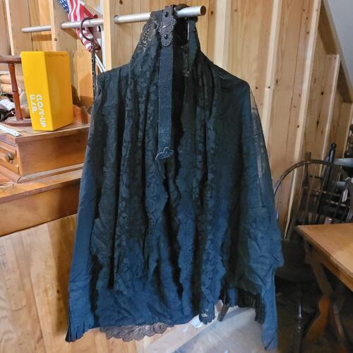 Black Skirt With Victorian-Style Lace Shawls and Beaded Belt