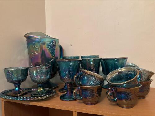 Indiana Glass Co. "Harvest Grape" Carnival Glass Lot