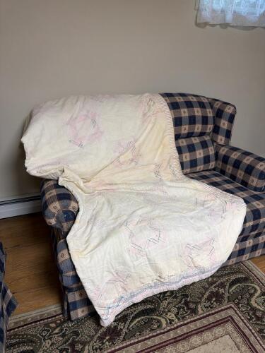 Handmade Patchwork Quilt in Pastel Churn Dash Pattern