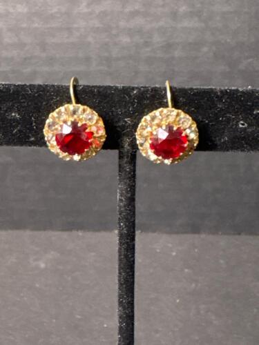 Vintage 10KT Gold Screw Back Earrings with Red Stones
