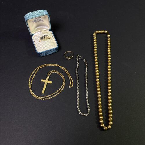 Vintage Jewelry: Rings, Necklaces, & Bracelet