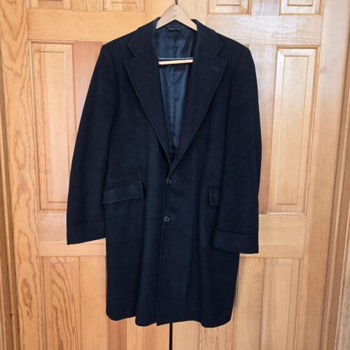 Black Cashmere Overcoat in Classic Style