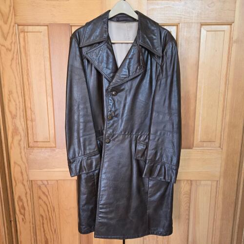 Robert Lewis Leather Coat with Plaid Lining Size42