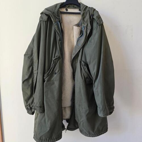 Military-Style Olive Green Fishtail Parka with Liner