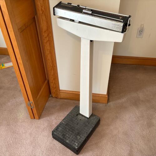 Health o Meter Doctor's Mechanical Beam Scale