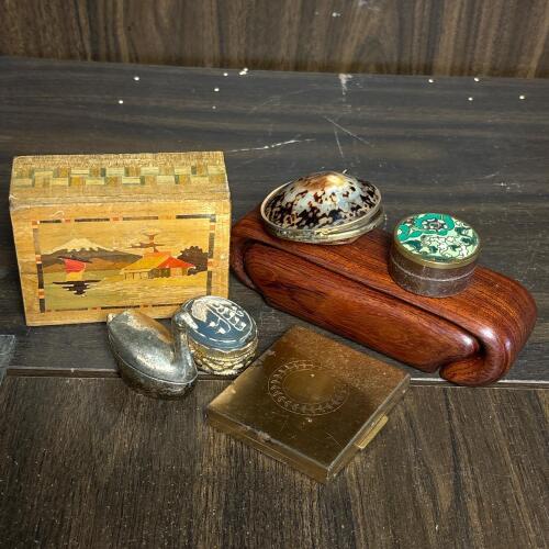 Vintage Decorative & Novelty Trinket Boxes