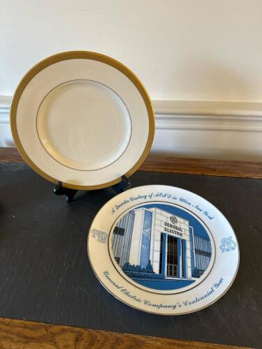 Syracuse China Bracelet Old Ivory Gold Rim Dinner Plate