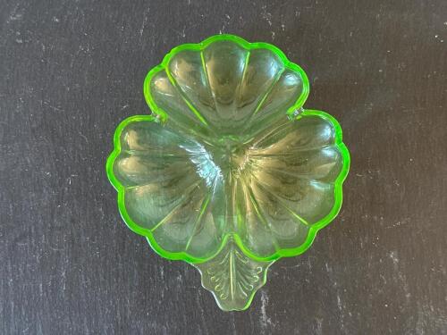 Green Uranium Glass Leaf-Shaped Serving Dish